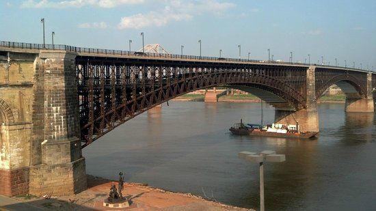 Eads Bridge